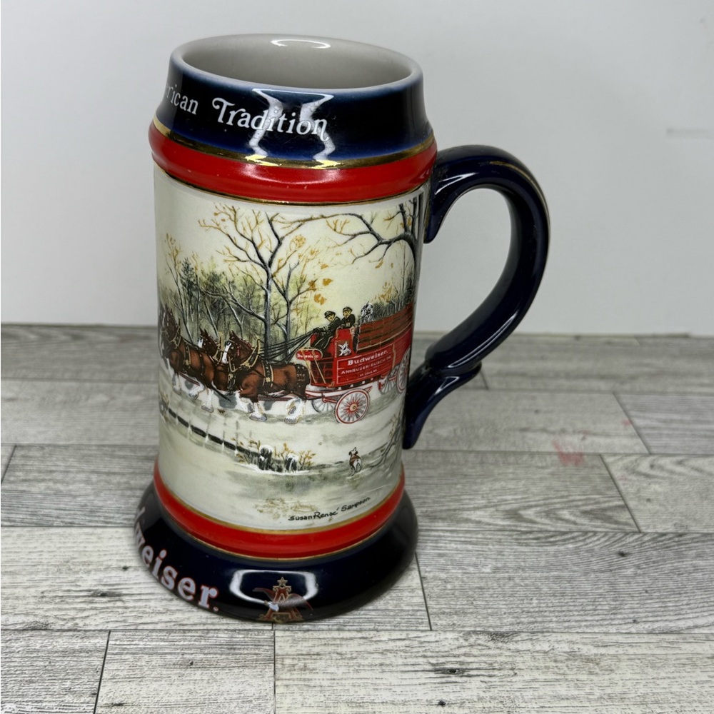 vintage 1990 Budweiser "An American Tradition” Holiday Beer stein
